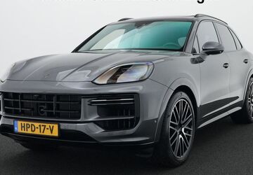 Porsche Cayenne 16.000 km 199.900 &euro; Groningen 9723 
