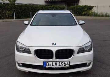 BMW 740 256.000 km 10.999 &euro; Berlin 12359