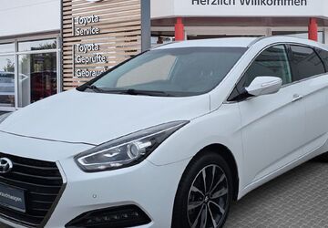 Hyundai i40 100.442 km 12.220 &euro; Stendal 39576
