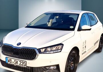 Skoda Fabia 5.500 km 22.960 &euro; Lutherstadt Wittenberg 06886