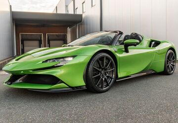 Ferrari SF90 2.665 km 475.941 &euro; Woerden 