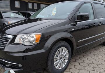 Lancia Voyager 7.775 km 36.500 &euro; Stelle 21435