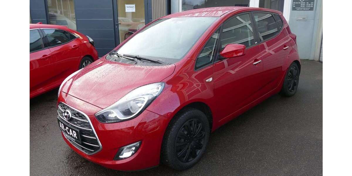 Hyundai iX20 111.863 km 8.990 &euro; Flensburg 24941