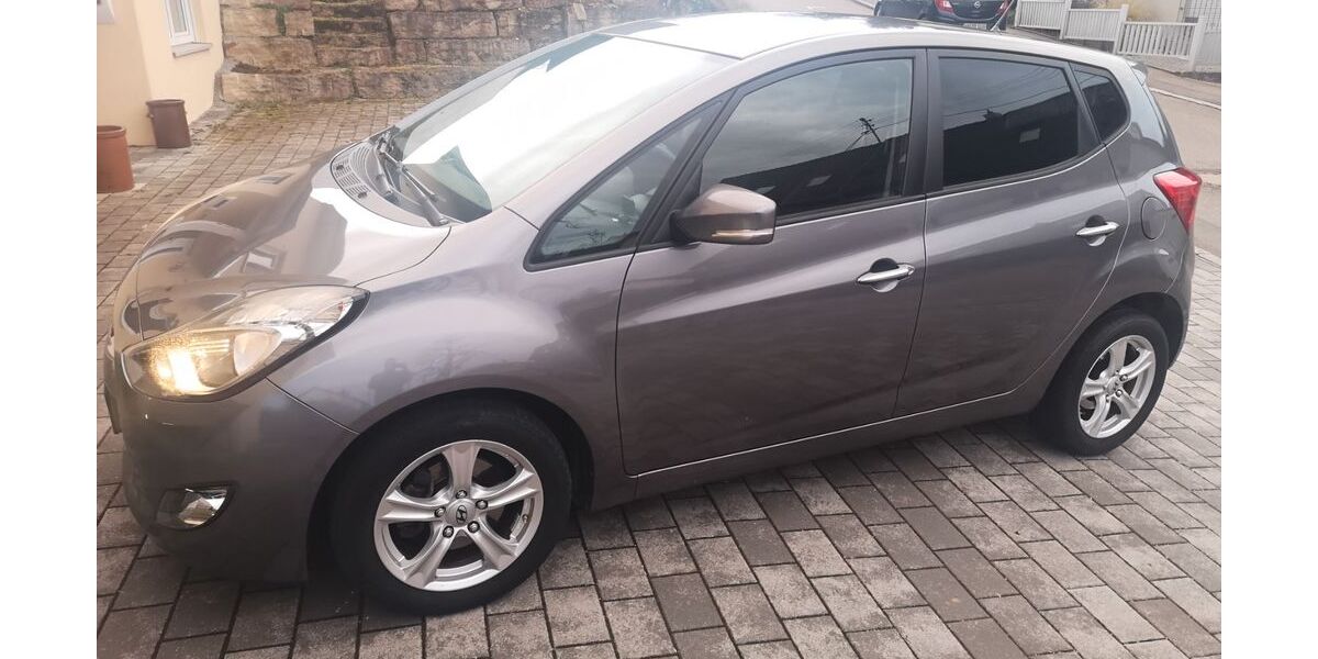 Hyundai ix20 195.000 km 2.750 &euro; Oppenweiler 71570