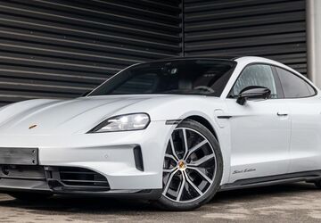 Porsche Taycan 9.900 km 114.870 &euro; Friedrichshafen 88045