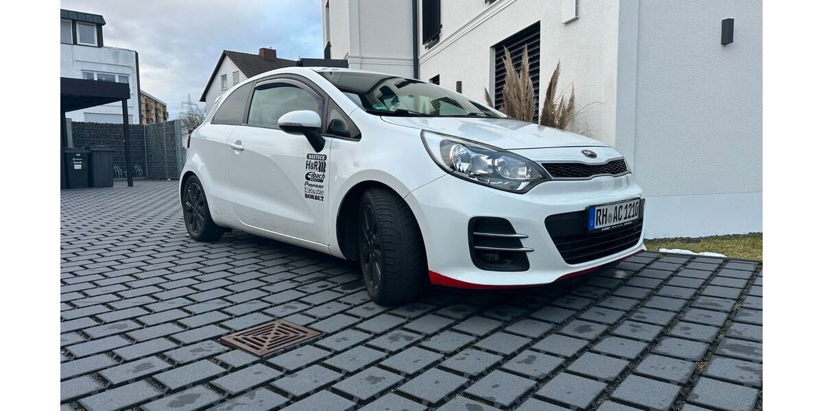 Kia Rio 122.000 km 7.100 &euro; Wendelstein 90530