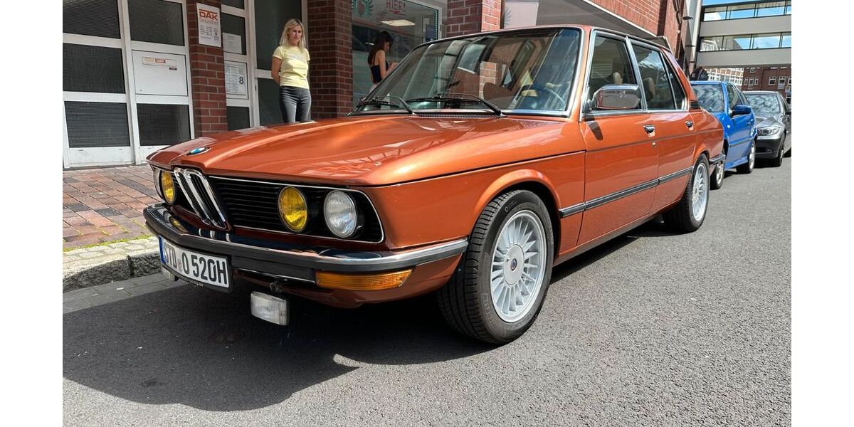 BMW 518 30.000 km 22.900 &euro; Stade 21684