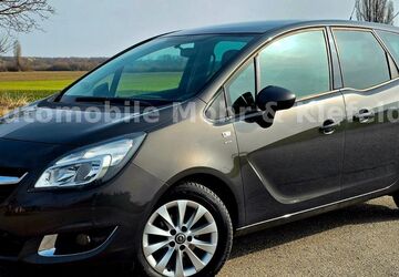 Opel Meriva 98.000 km 7.999 &euro; Halle-Neustadt 06124