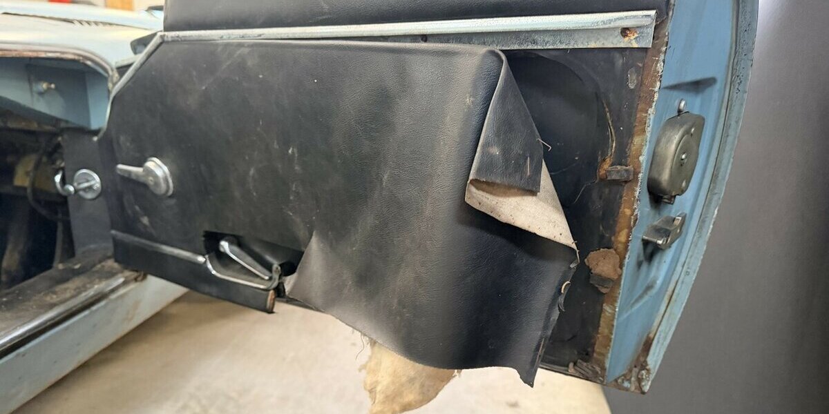 Jaguar E-Type Series 1.5 OTS Roadster 4.2 litre 54.321 km 28.800 &euro; Landsberg am Lech 86899