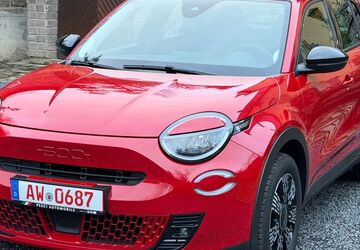 Fiat 600e 8.500 km 23.850 &euro; Brohl Lützing 56656