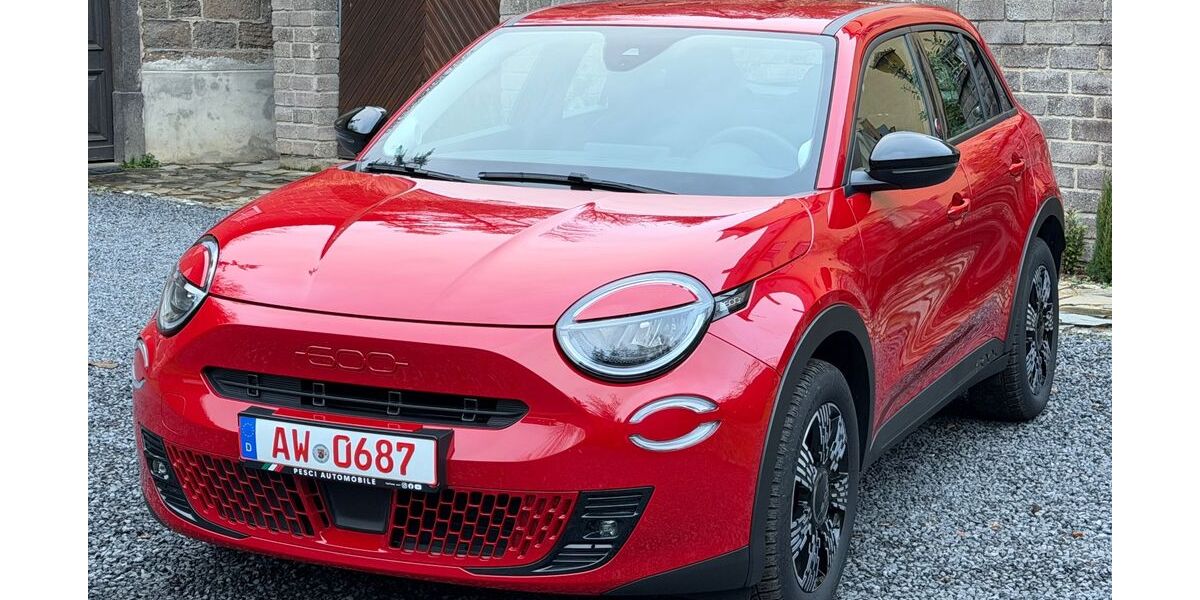 Fiat 600e 8.500 km 23.850 &euro; Brohl Lützing 56656