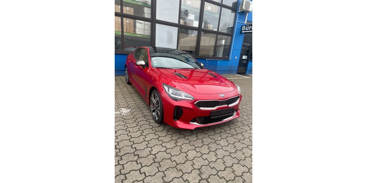 Kia Stinger 49.800 km 25.999 &euro; Mülheim an der Ruhr 45479