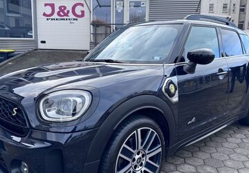 Mini Countryman SE (Cooper) 101.100 km 21.999 &euro; Kassel 34123