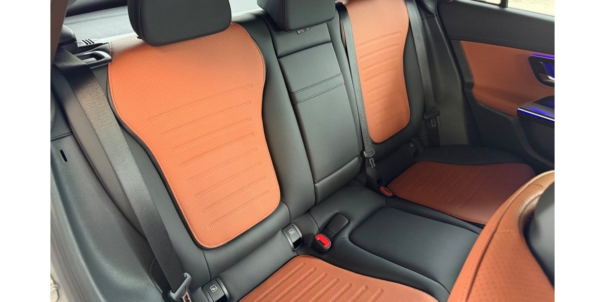 Mercedes-Benz GLC 200 4Matic AMG+MBUX+BURM+NIGHT+Standheizung AM 5.000 km 76.990 &euro; Westendorf 86707