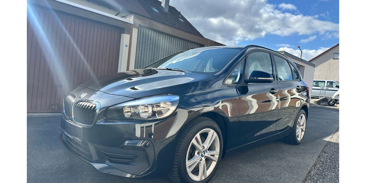 BMW 216 Active Tourer 89.000 km 11.980 &euro; Nürnberg 90449