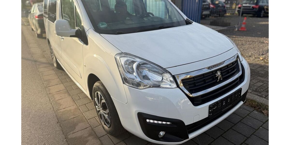Peugeot Partner 81.744 km 9.699 &euro; Saarbrücken Dudweiler 66125
