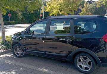 Dacia Lodgy 57.000 km 14.800 &euro; Löhne 32584