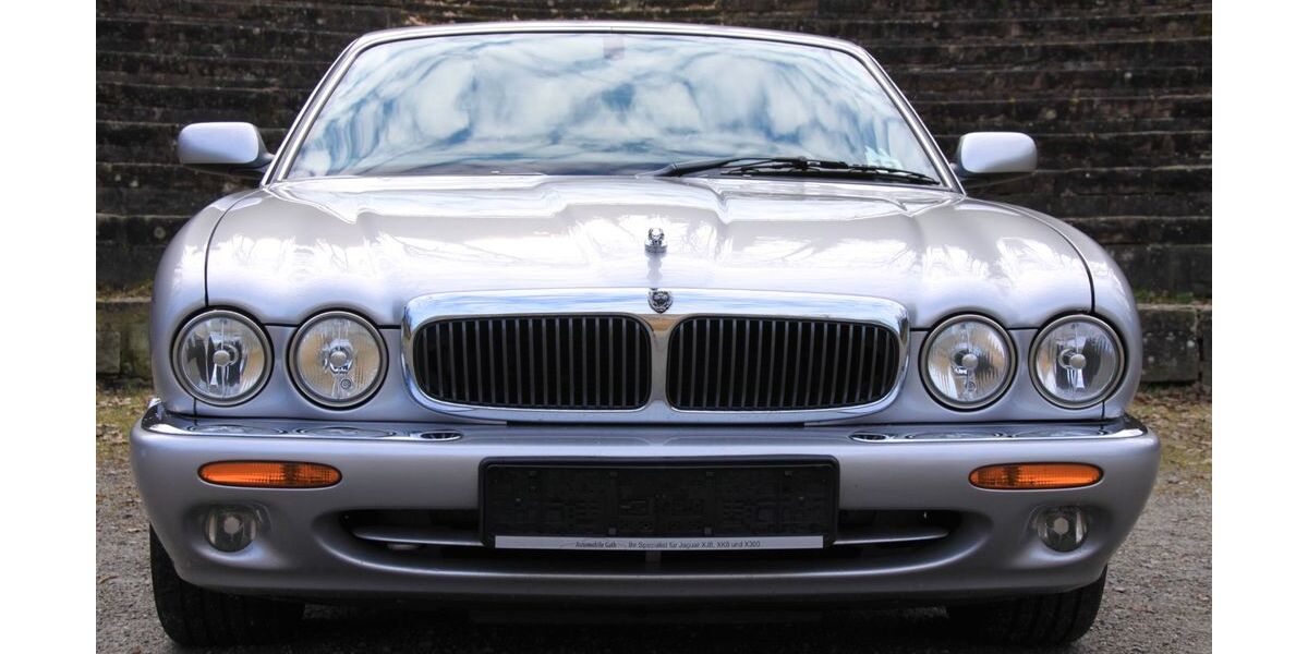 Jaguar XJ 158.500 km 21.999 &euro; Heppenheim 64646