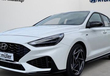 Hyundai i30 2.000 km 31.688 &euro; Coburg 96450