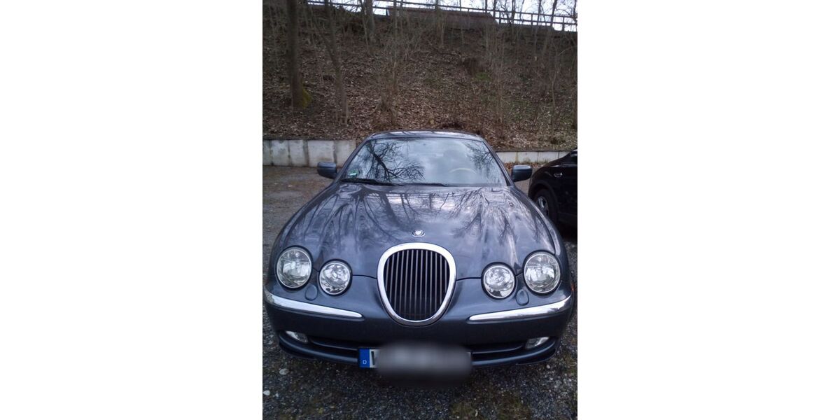 Jaguar S-Type 146.800 km 8.500 &euro; Seefeld - Oberalting 82229