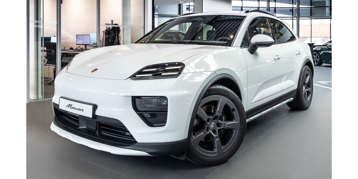 Porsche Macan 8.900 km 81.800 &euro; Leipzig 04356