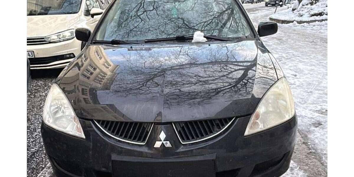 Mitsubishi Lancer 182.000 km 2.500 &euro; Hamburg 21029