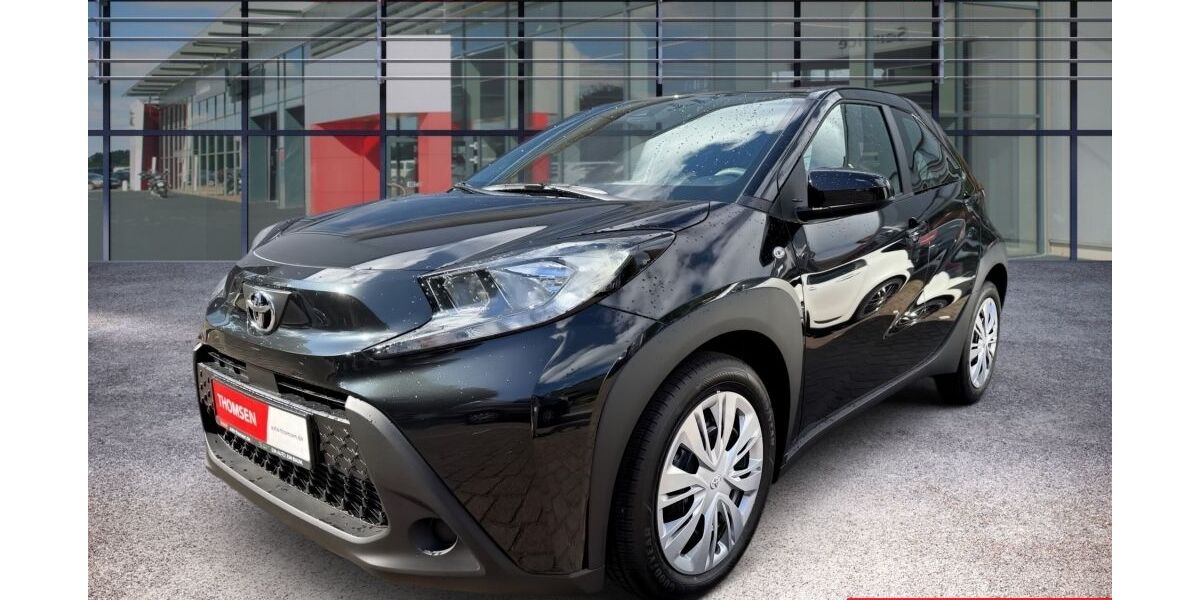 Toyota Aygo (X) 1.500 km 15.850 &euro; Itzehoe 25524