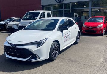 Toyota Corolla 1.500 km 31.460 &euro; Schiffweiler 66578