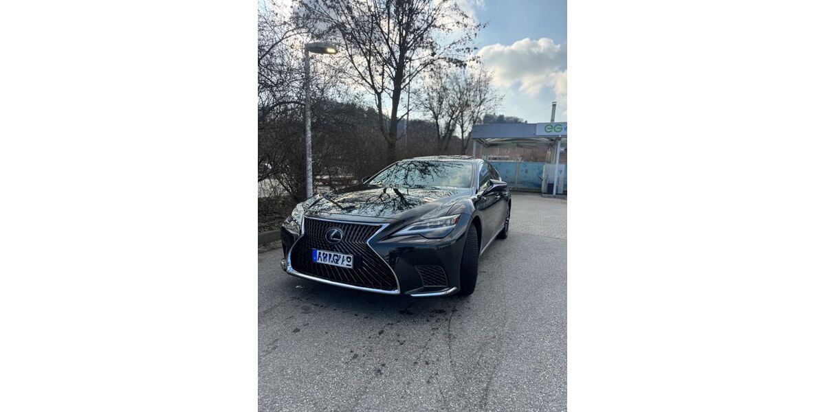 Lexus LS 500 135.900 km 58.700 &euro; Burghausen 84489