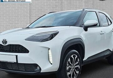 Toyota Yaris Cross 6.000 km 31.490 &euro; Lübeck 23566