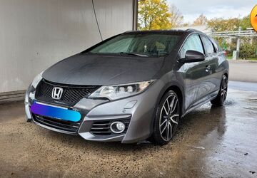 Honda Civic 124.804 km 11.199 &euro; Wasserlosen 97535