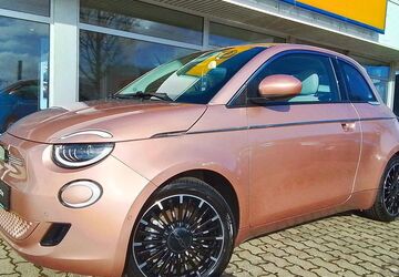 Fiat 500e 10.179 km 21.990 &euro; Schönebeck (Elbe) 39218