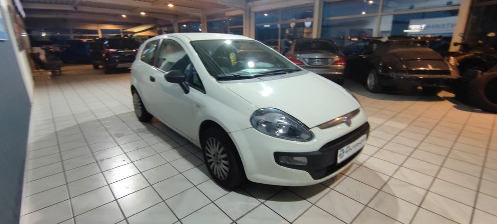Fiat Punto 200.000 km 2.999 &euro; Salzwedel OT Brietz 29410