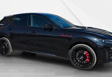 Maserati Levante 43.888 km 112.000 &euro; Budapest 01138