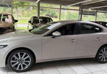 Mazda 3 4.000 km 27.999 &euro; Altensteig 72213