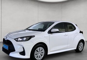 Toyota Yaris 7.150 km 21.490 &euro; Esslingen 73730