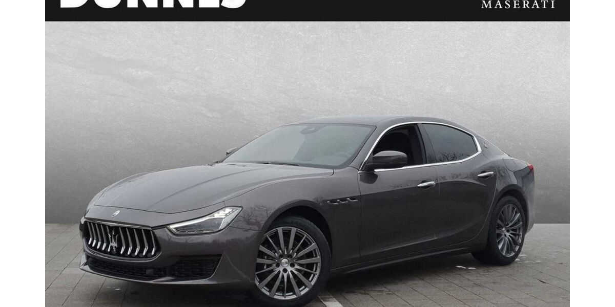 Maserati Ghibli 42.500 km 53.499 &euro; Regensburg 93059