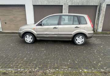 Ford Fusion 123.000 km 4.600 &euro; Köln 50765