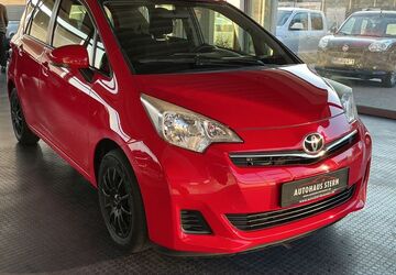 Toyota Verso-S 132.000 km 6.700 &euro; Bremen 28201