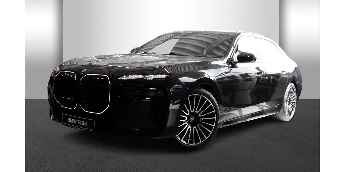 BMW 740 4.900 km 108.690 &euro; Gelsenkirchen 45897