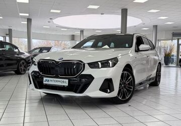BMW i5 11.024 km 55.990 &euro; Schönefeld / bei Berlin 12529
