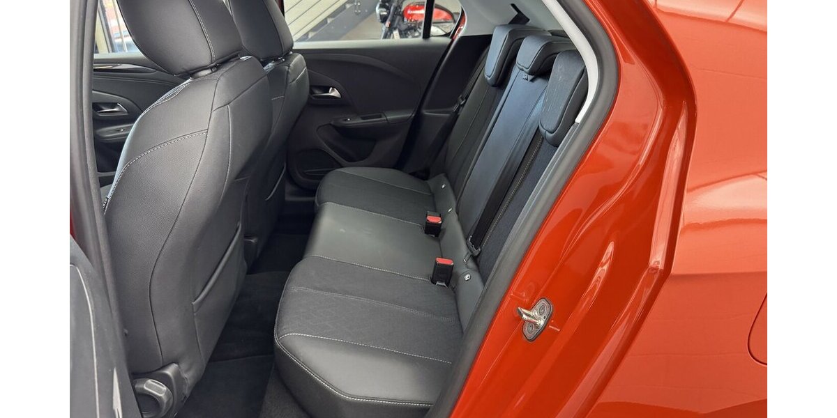 Opel Corsa e 50 kWh Elegance Sitzheizung Carplay LED 30.800 km 16.230 &euro; Lich 35423