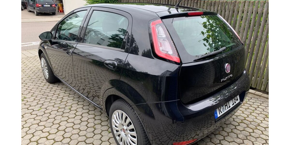 Fiat Punto 77.190 km 4.950 &euro; Ingolstadt 85057