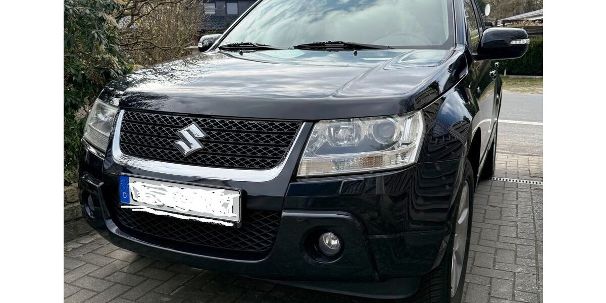 Suzuki Grand Vitara 168.000 km 7.400 &euro; Oldenburg 26133
