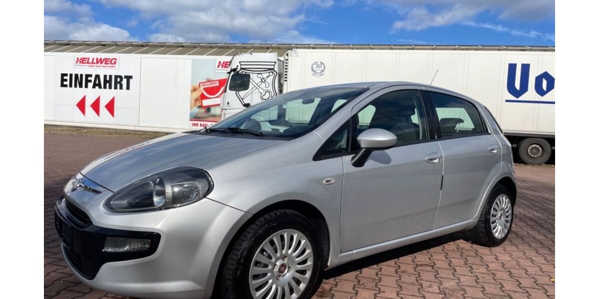 Fiat Punto Evo 153.000 km 3.900 &euro; Halle/S. 06132
