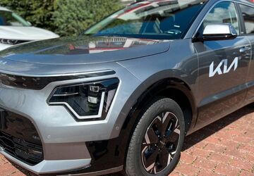 Kia Niro 18.000 km 32.980 &euro; Diedorf / Augsburg 86420