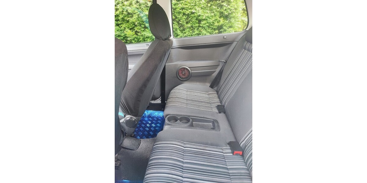 VW Fox 144.450 km 2.500 &euro; Nandlstadt 85405