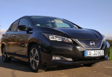 Nissan Leaf 40.000 km 13.900 &euro; Euskirchen 53881