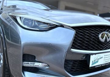 INFINITI Q30 142.000 km 13.000 &euro; Losheim am See 66679