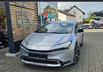 Toyota Prius 14.500 km 42.590 &euro; Heusweiler 66265